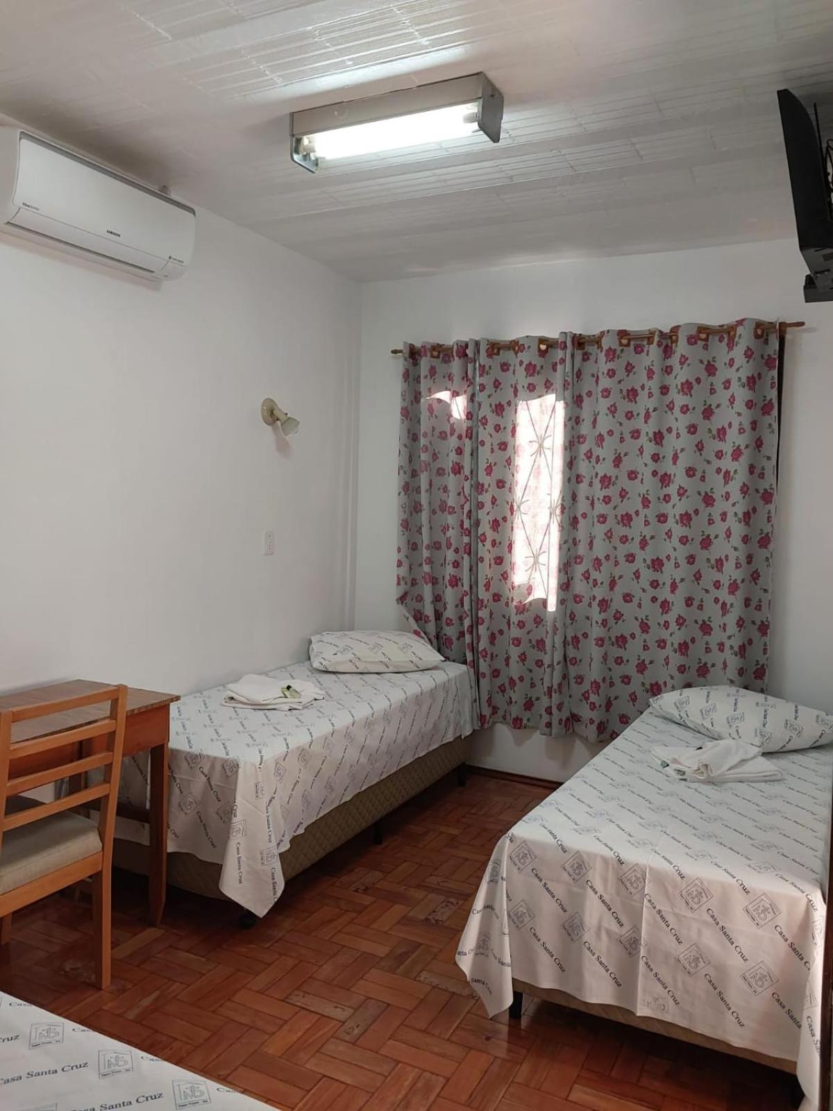 Casa Santa Cruz *